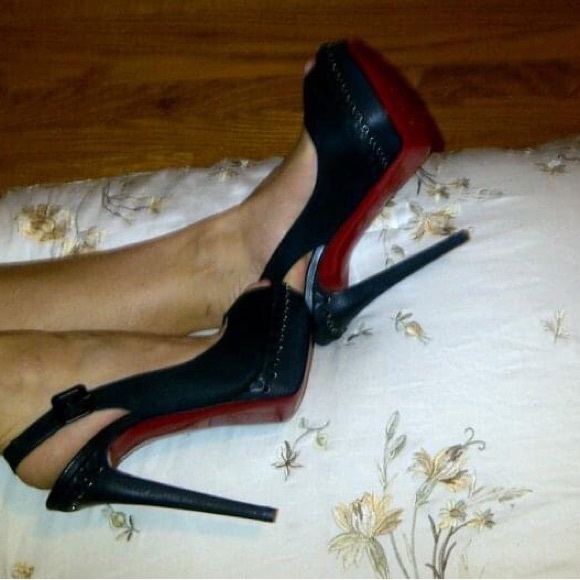 Pumps - Picture 7 of 7